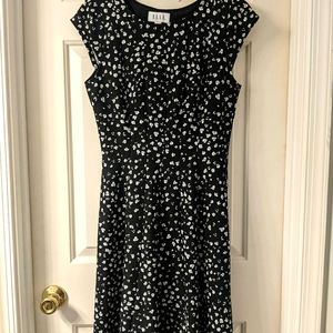 Elle knee-length fitted dress with cute cap sleeve